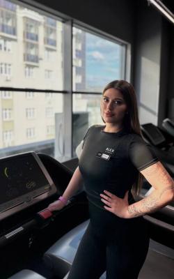 Инструктор тренажерного зала Полозова  Дарья