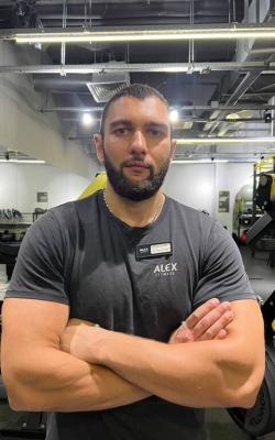 Инструктор групповых программ Груздов Андрей